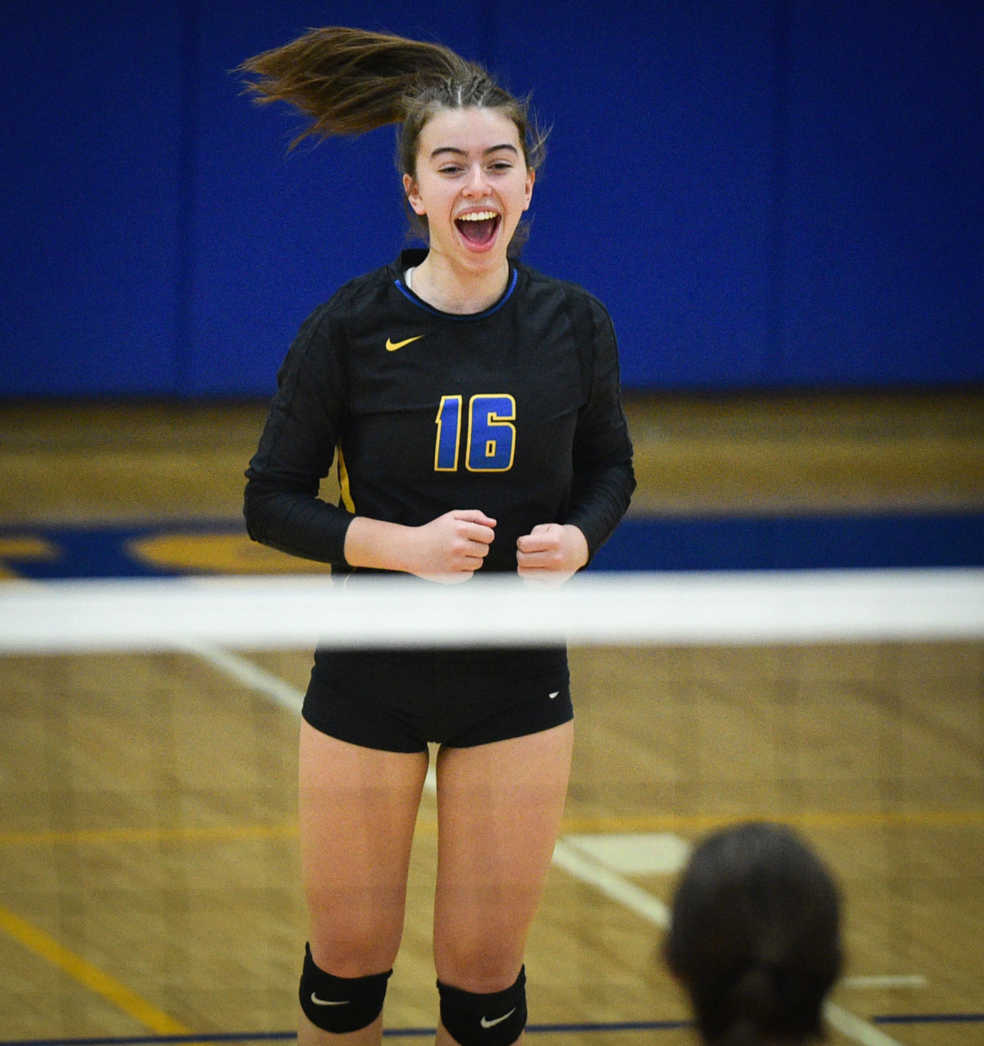 110519-qct-spt-wilton-vball-029a.jpg